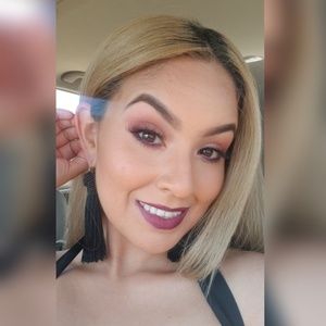 Meet your Posher, Marisaa